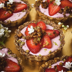 raw strawberry tartlet training