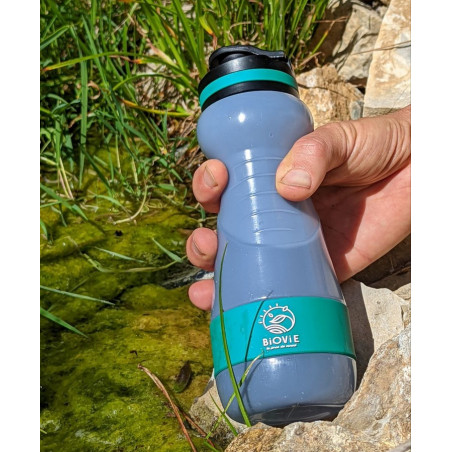 55cl water bottle made from bio-based plastic, eco-friendly and practical