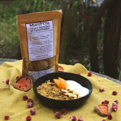 Raw muesli with white mulberries and rosehip - organic | Croc'Envie