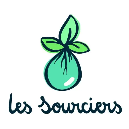 Hydroponics Training at Home - Les Sourciers Farm