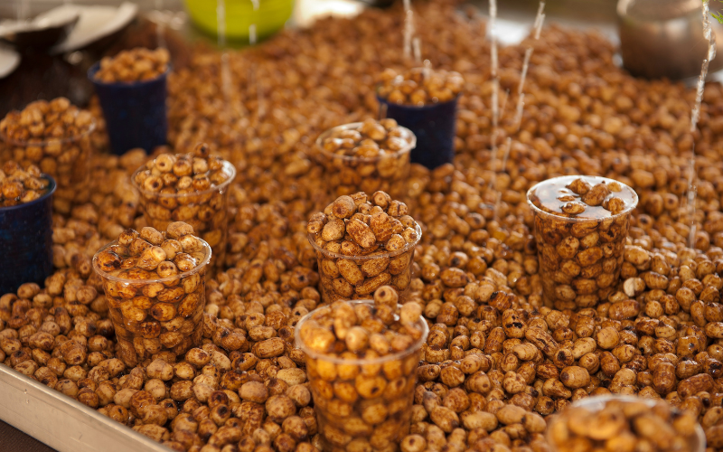 Les flocons de souchet dans le cadre d'une alimentation vivante